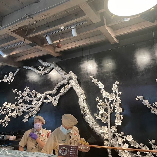 宮原眼科：來眼科吃冰不看眼睛_復古精緻的冰淇淋宮殿