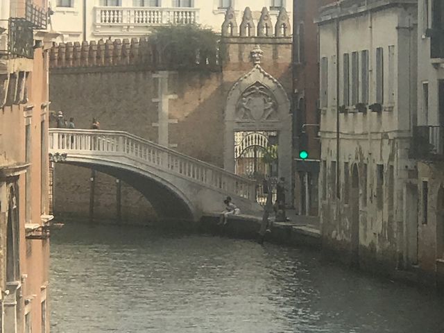 Walking in Venice ~ Venezia 🇮🇹🍷😍