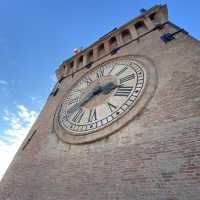 Looking over the city of Bologna 