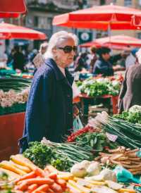 Zagreb | Matanović at Dolac Market