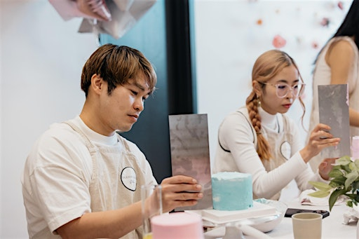 Cake Decorating Classes with Mimosas & Appetizers | 2940 16th St