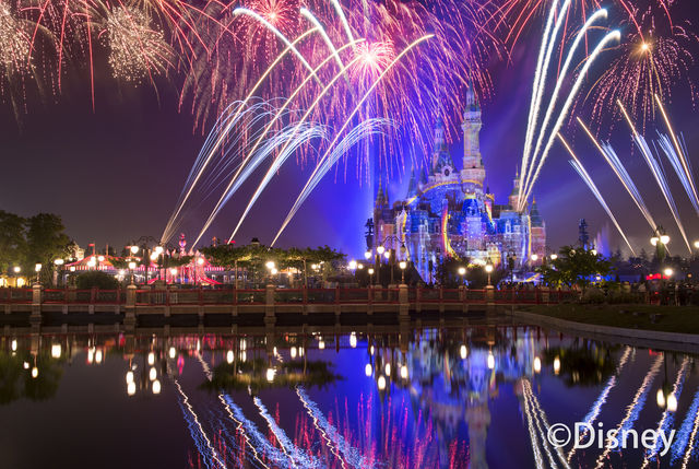 Ignite the Dream - A Nighttime Spectacular of Magic and Light | Shanghai Disney Resort