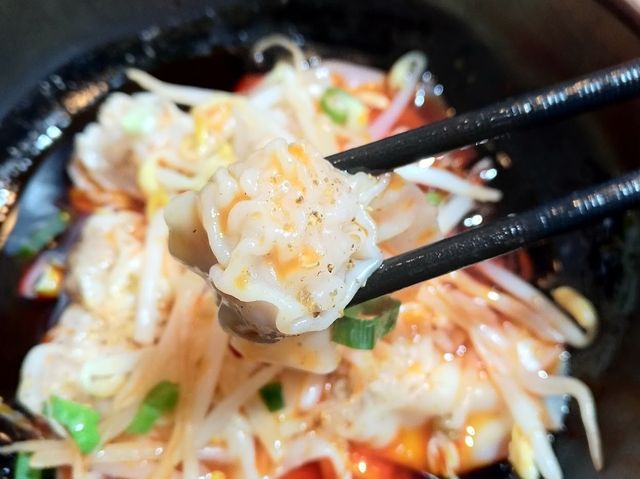 潮饌麵府 四四南村巷弄川味麵食館