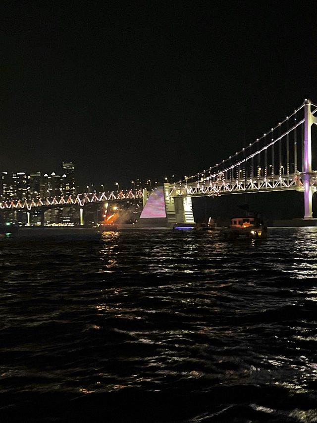 해운대 야경을 보며 불꽃놀이까지! ’ 부산 요트 타다‘ 🌉🛥️💭