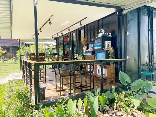 ร้านกาแฟในสวน : Coffee Coffer Cafe’