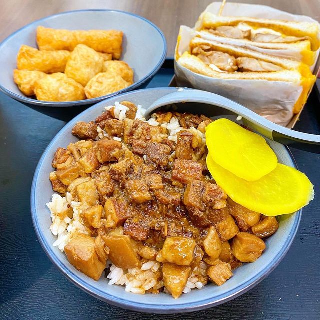 人氣台式小店|必食瀑布芝士吐司及古早味肉燥飯