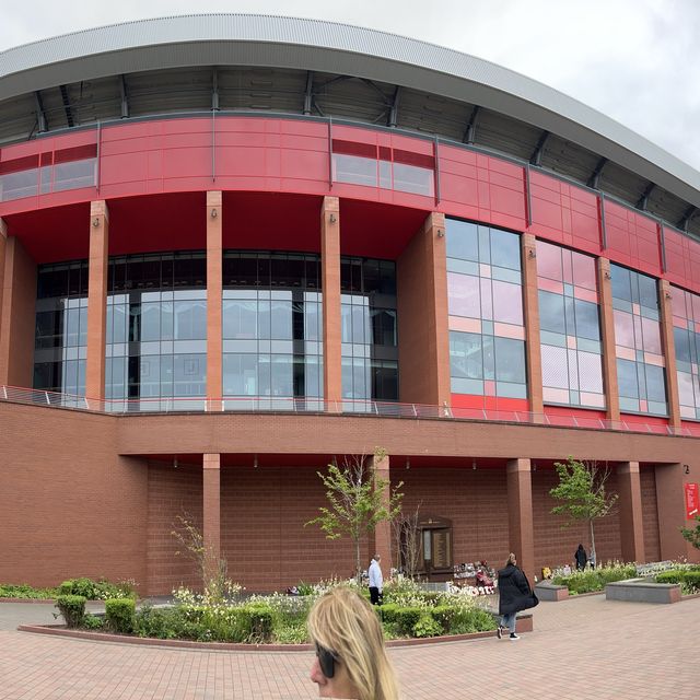 Liverpool stadium tour