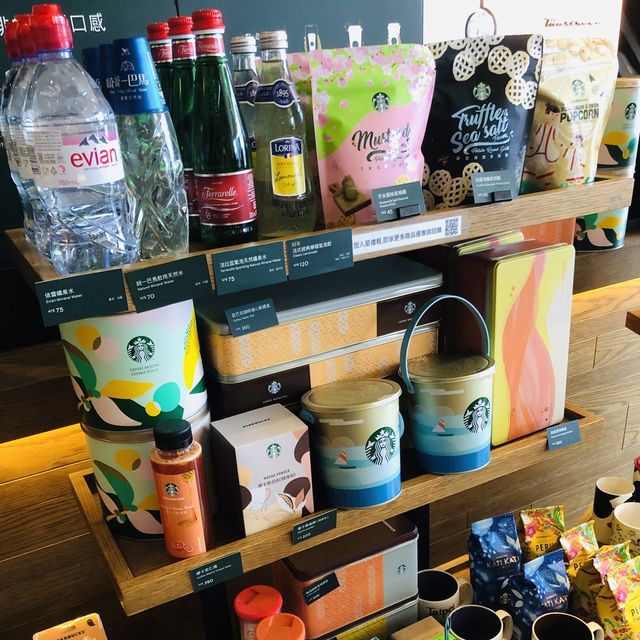 ☀️板橋高樓景觀咖啡廳☕️ STARBUCKS Mega City 9F Shop 星巴克 板大遠百9F門市