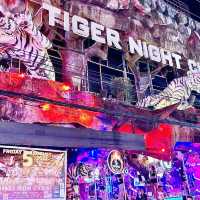 Let's Party in Phuket !