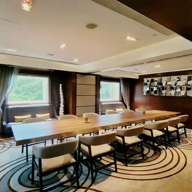 The Mira Hong Kong - WHISK  "Craft on the table" 