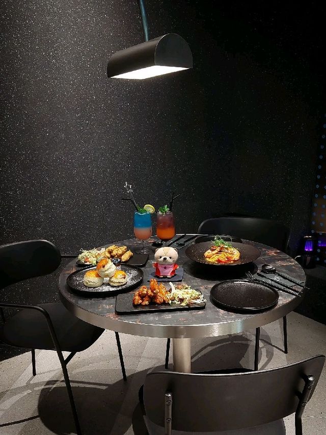 尖沙咀 | Awesomeism CAVE | 元宇宙主題餐廳