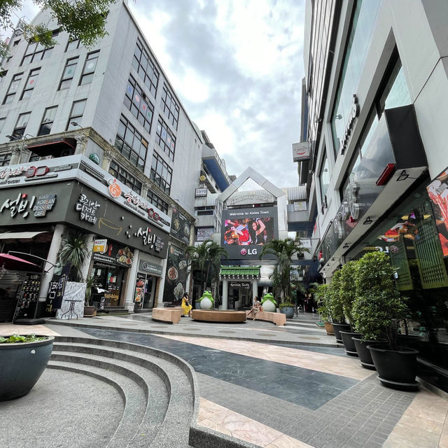 แหล่งรวมร้านอาหารเกาหลี Korean Town