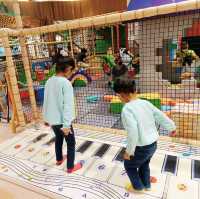 Family friendly theme indoor playground 🎡😍