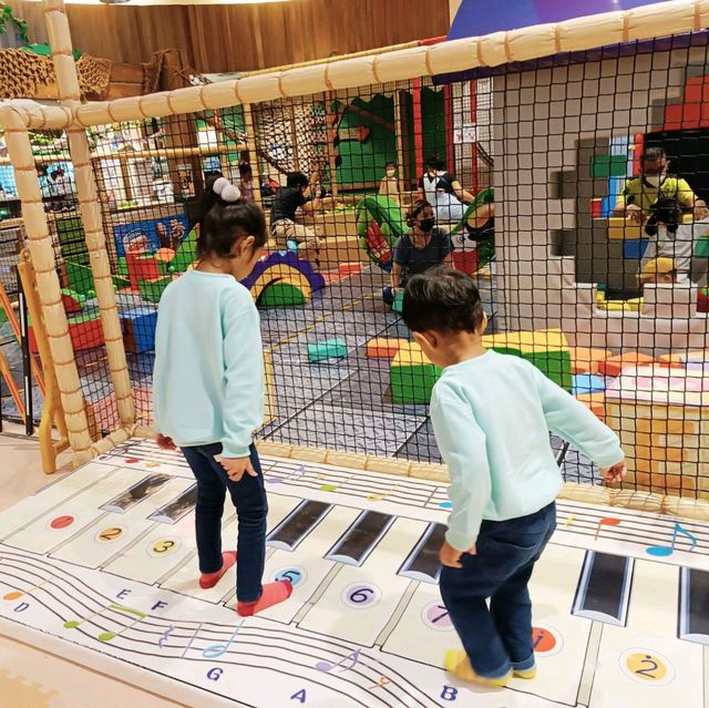 Family friendly theme indoor playground 🎡😍