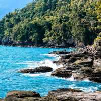 pantai batu lapis