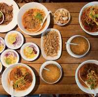 ข้าวซอยนิมมาน ร้านดังที่แวะทุกครั้งที่ไปเชียงใหม่