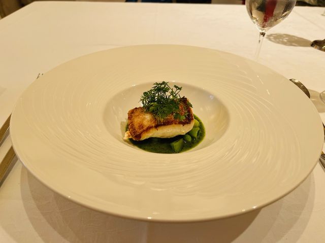 【フランス料理】RESTAURANT CHEVAL BLANC