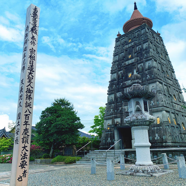 京都にインドブッダガヤの大塔が