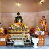 วัดเขากะโหลก ริมทะเลปราณบุรี จ.ประจวบคีรีขันธ์