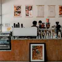 คาเฟ่สระบุรี @Santipanich Cafe