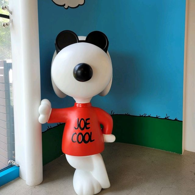 여기는 부싼. Snoopy cafe🐶