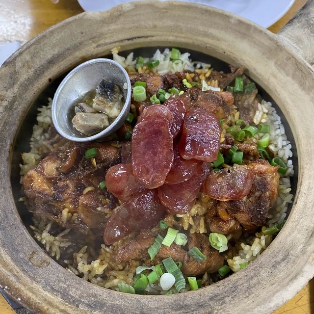 HEUN KEE Claypot Chicken Rice