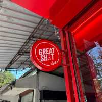 ร้านกาแฟสุด Cool  "GREAT SHOT BAR CNX"