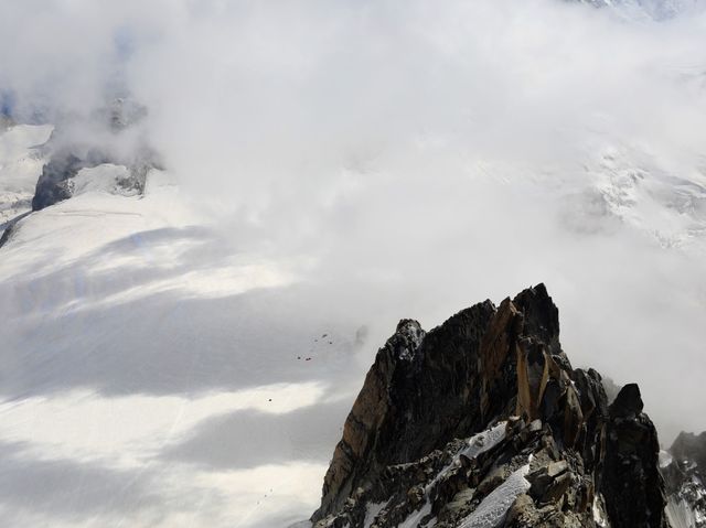 阿爾卑斯山法國南針峰