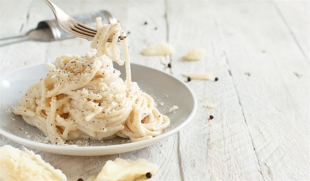 The three Roman pasta: Cacio e Pepe, Grincia and Carbonara | Italian Kitchen, West McDaniel Street, Springfield, MO, USA
