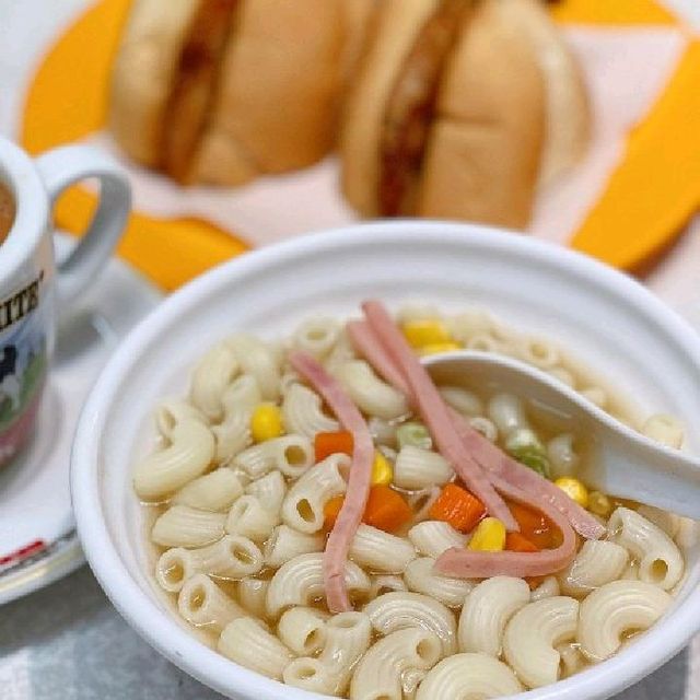 搭枱茶餐廳