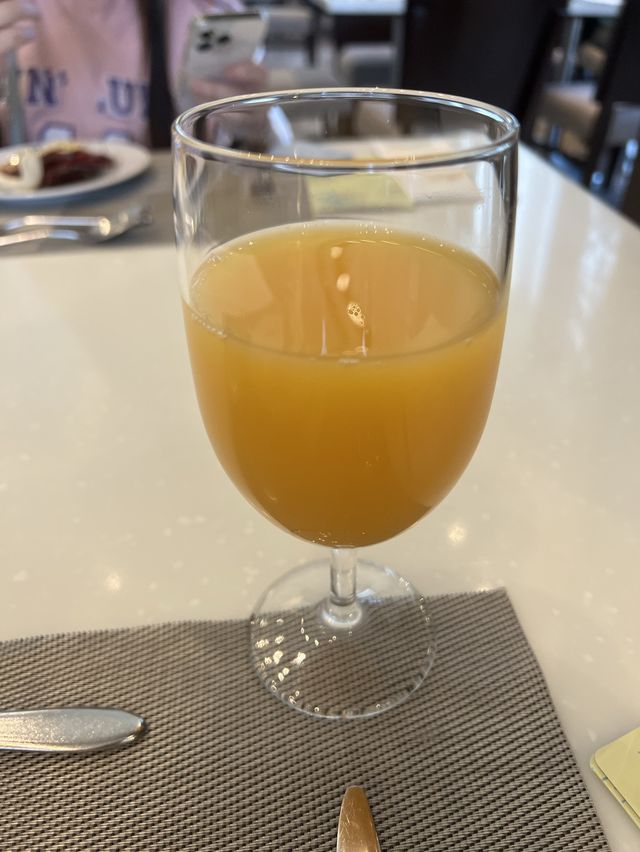 國際美饌自助午餐- Café Circles 國際美饌自助午餐- Café Circles