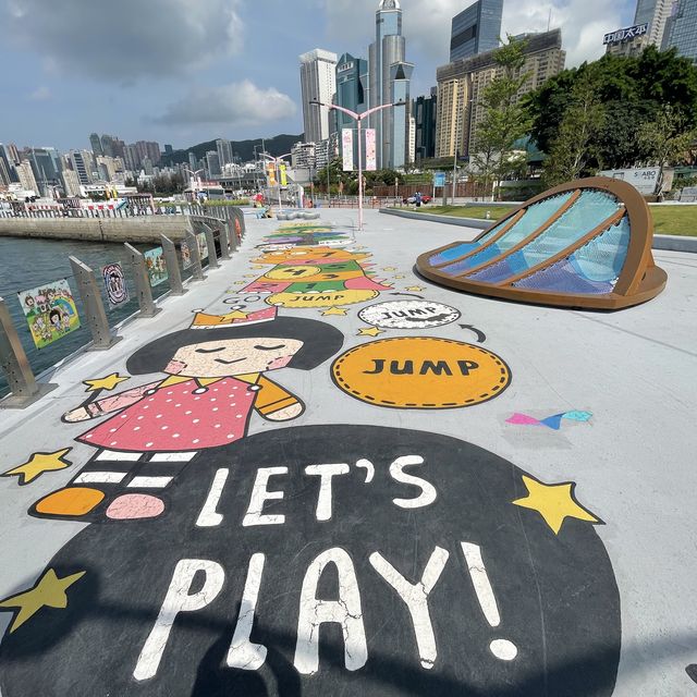 灣仔海旁散步之旅：靚爆Chocolate Rain打卡位！維港海上樂園