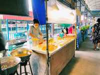 เที่ยววัดไทรใหญ่เลาะตลาดน้ำไทรน้อย ใกล้บ้านใหม่😌
