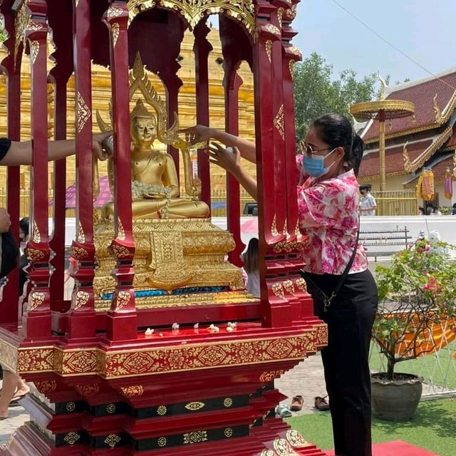 วัดพระธาตุศรีจอมทอง วัดประจำปีชวด