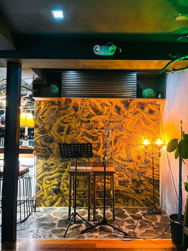 Don’t Miss This Bar in Poblacion