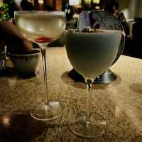 MO BAR - just elegant! 