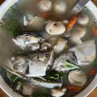 ร้านเพชรในรู ครัวหัวบ้าน 