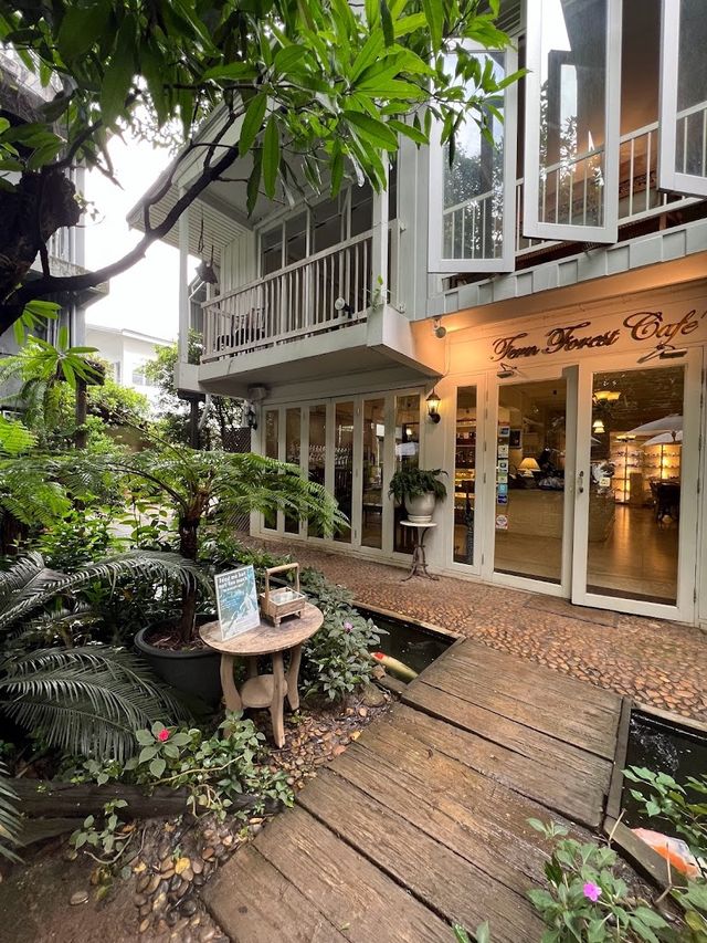 FERN FOREST CAFE