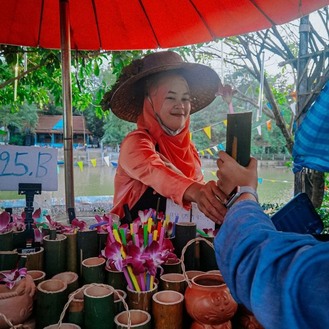 floating market hat yai