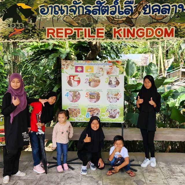 Songkhla Zoo. Wow!!! 