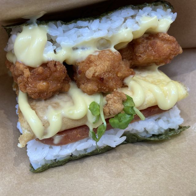 發現沖繩飯團