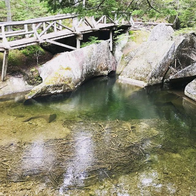 Lost River Gorge and Boulder Caves