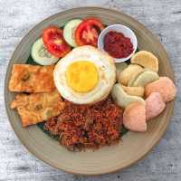 SUSAN CAFE & RESTO SEMARANG