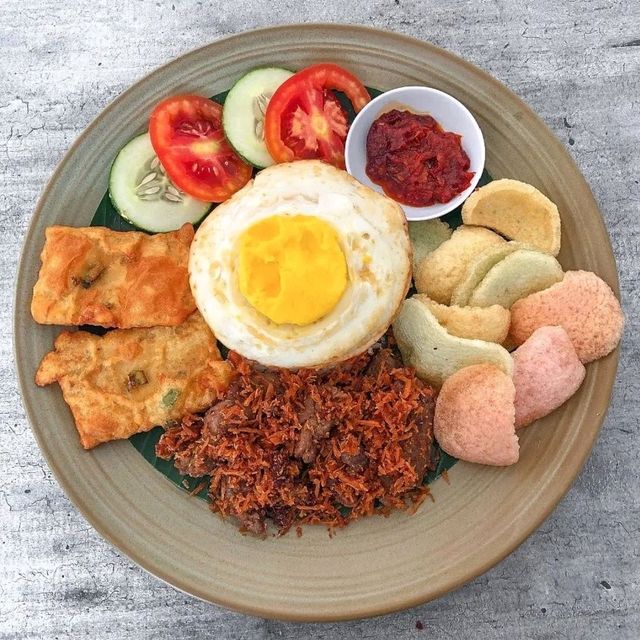 SUSAN CAFE & RESTO SEMARANG