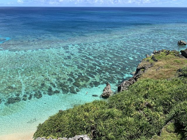 沖縄　離島旅行　日本最西端　与那国島の六畳ビーチからの大絶景に感動❗️