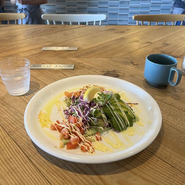 ロケーション最高！料理もデリシャス北谷カフェ