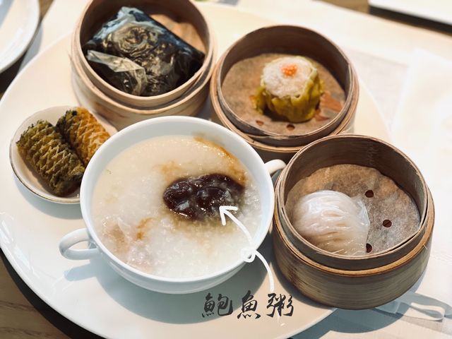 入住分享💁🏻‍♂️踏點睇下… 🌟St. Regis staycation package⭐️ 瑞吉意味夏日住宿體驗