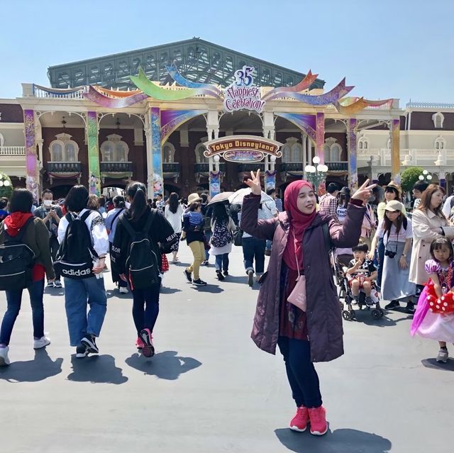 โตเกียวดิสนีย์แลนด์ Tokyo Disneyland