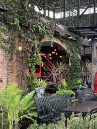 คาเฟ่สไตล์ยุโรป Café Laura สระบุรี