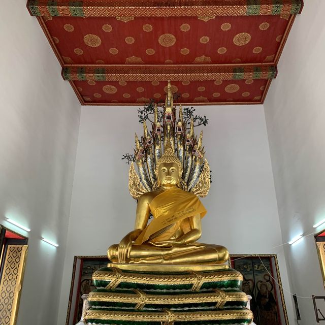 Peaceful Temple with Giant Buddha in Bangkok